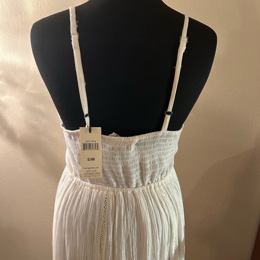 Sundress - Picture 3 of 3